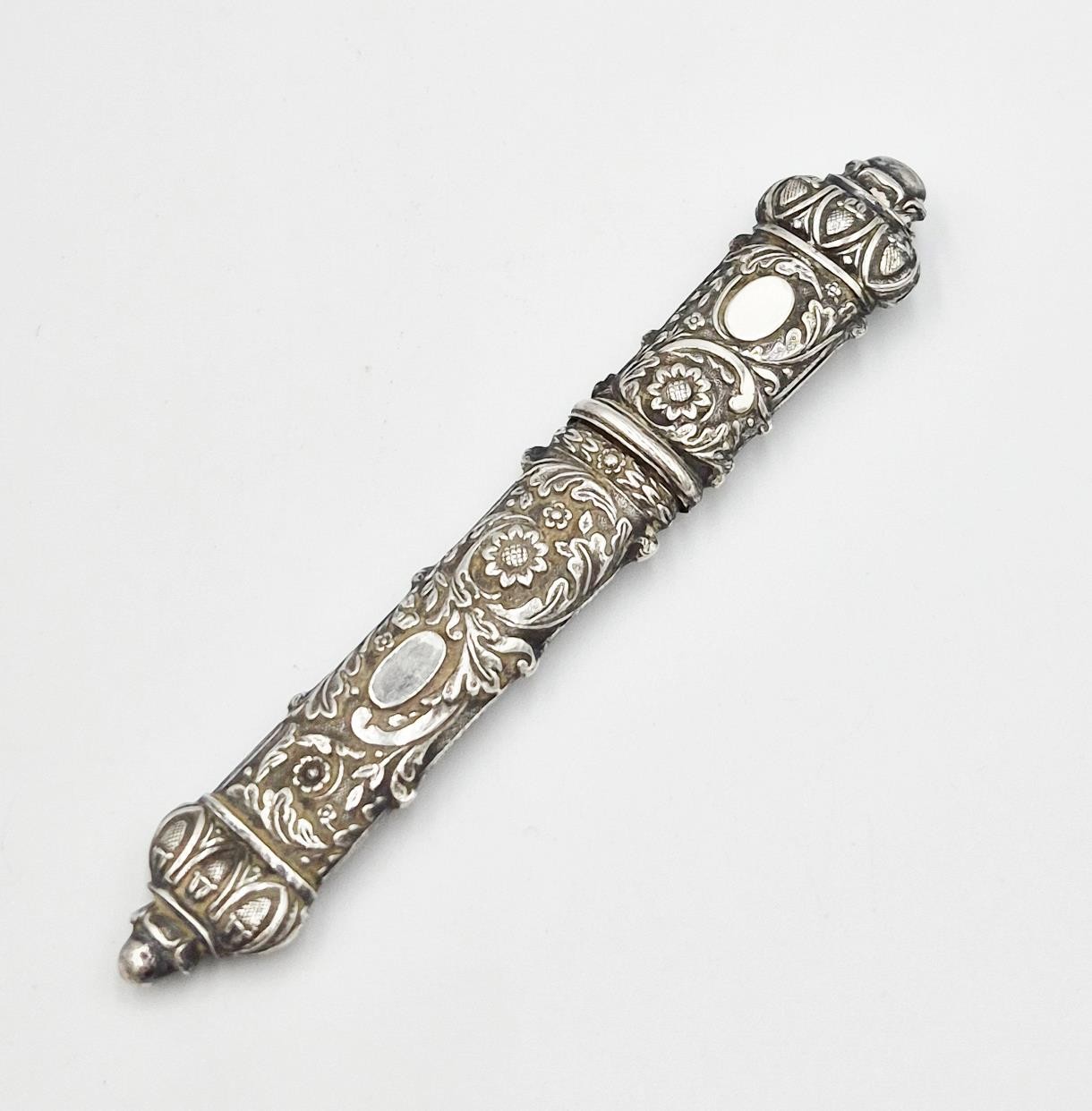 19TH CENTURY FRENCH SOLID SILVER REPOUSSE NEEDLE CASE