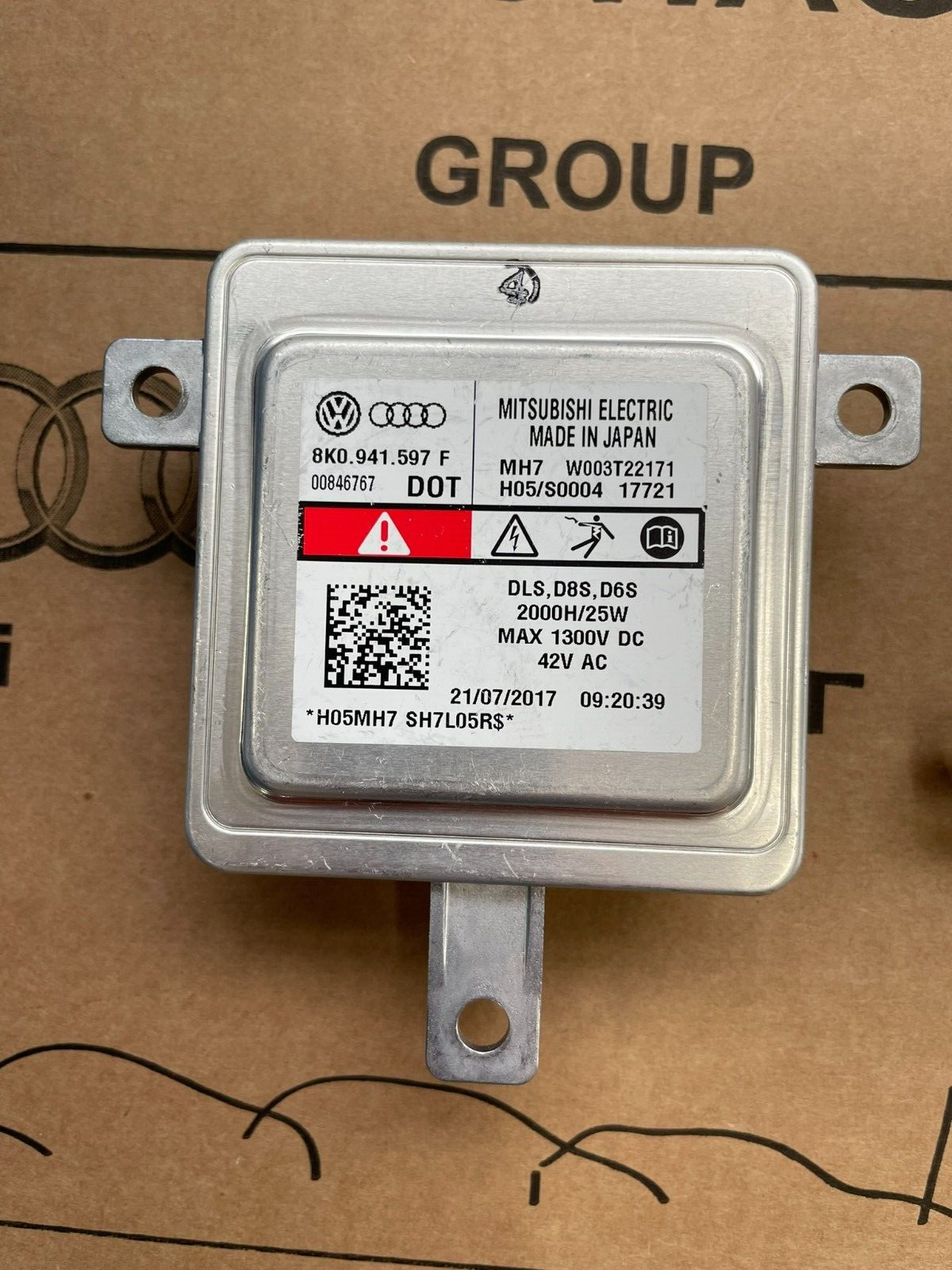 8K0941597F PORSCHE VW AUDI XENON HEADLIGHT CONTROL UNIT 8K0941597F GENUINE NEW