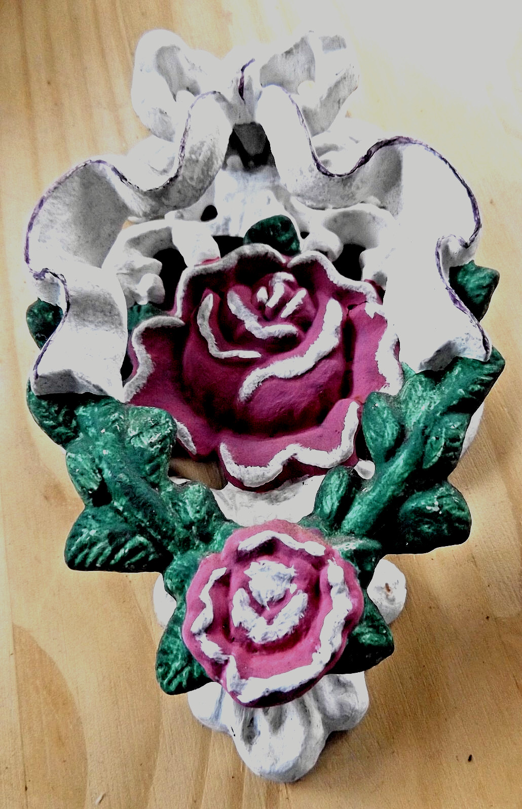 Vintage Rose Design Cast iron Door Knocker White & Red 7” x 4” Victorian Decor