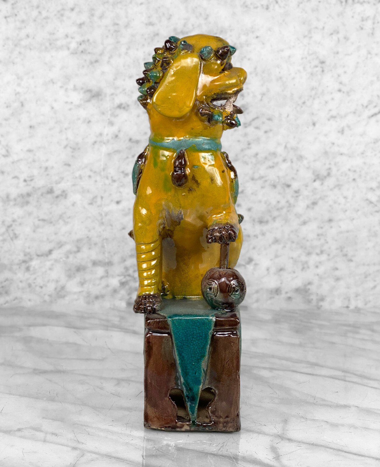 Vintage Chinese Majolica Porcelain Foo Dog Sculpture