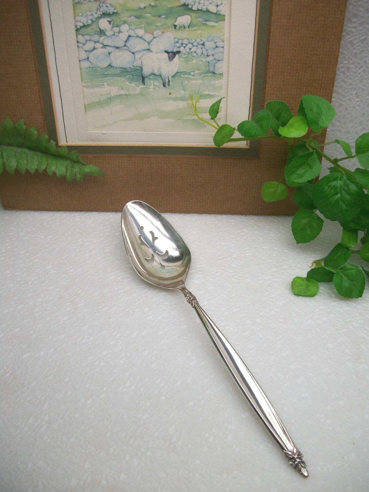 International Silver 1847 Rogers Bros GARLAND Silverplate Pierced Serving Spoon