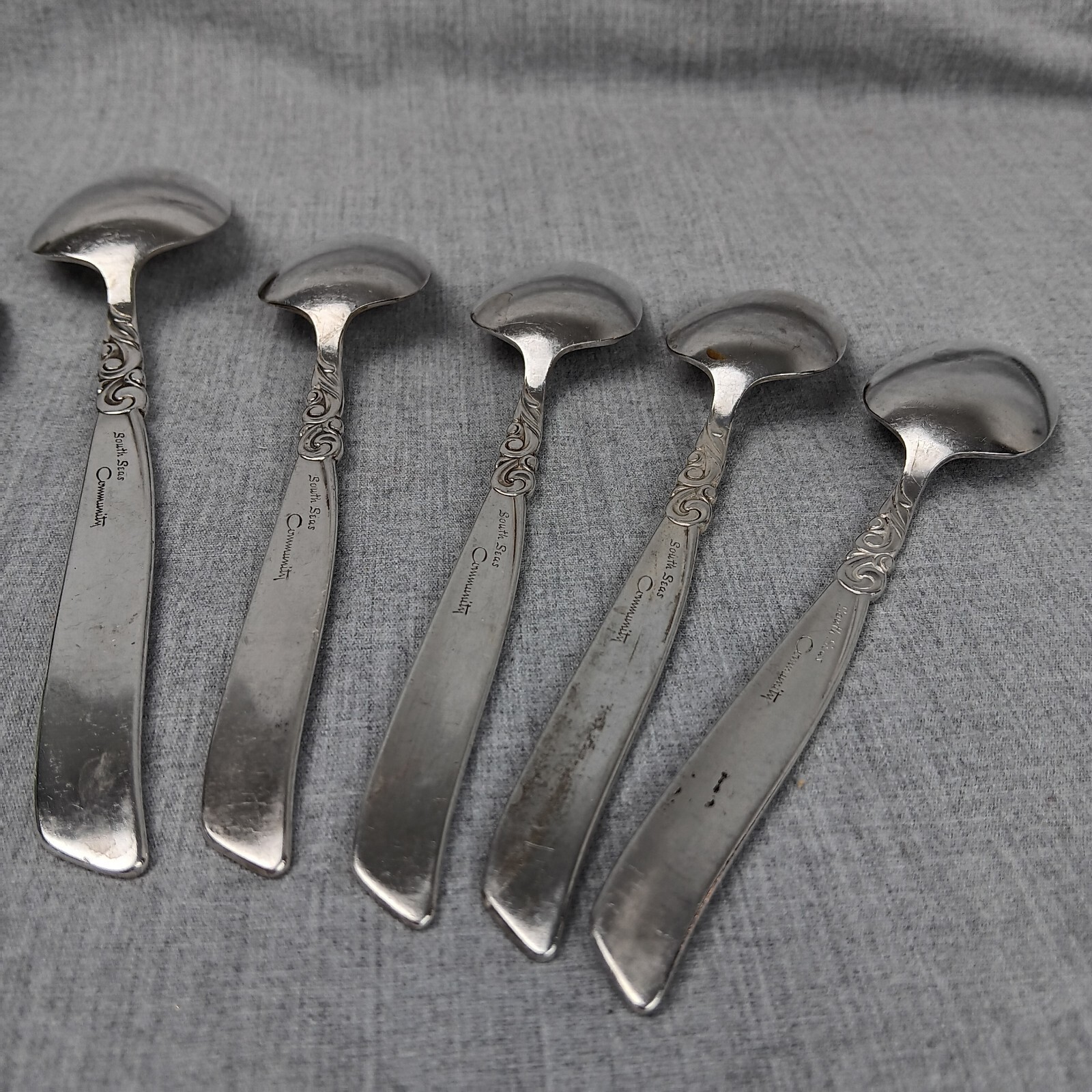 Community South Seas 8 Spoon Lot Mid Century Modern Replacements Pieces Bon Bon