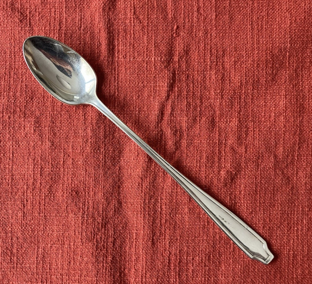 Wallingford Co. #27 Silverplate Approx. 7 3/4″ Iced Tea Spoon