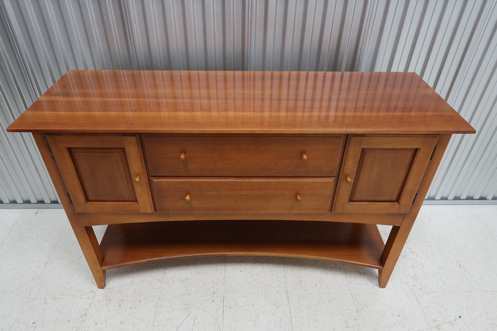 Thomasville ” Impressions” Cherry Sideboard With Hutch