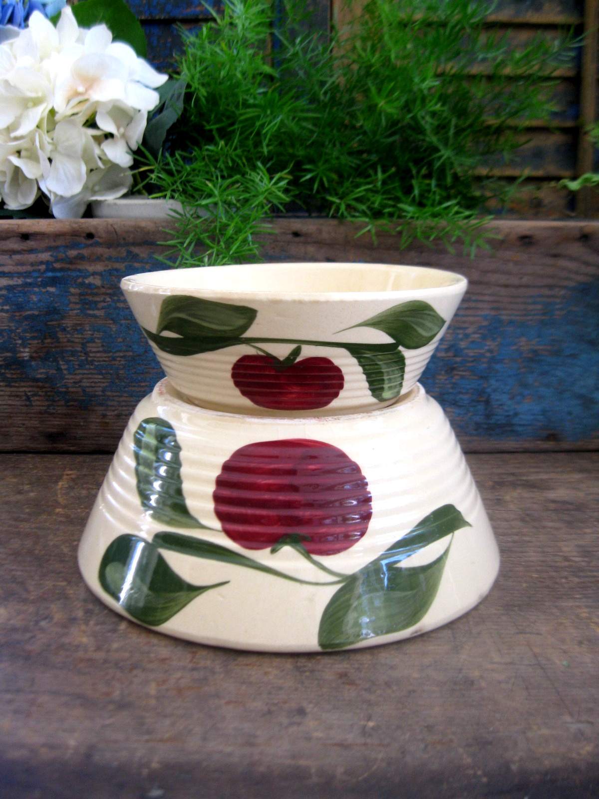 2 Antique Watt Pottery Oven Ware Apple Bowls 5-1/2″ and 7-1/2″ Diameter