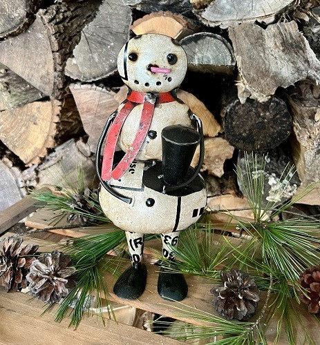 NEW Primitive SNOWMAN RECYCLED METAL CHILLY WINTER CHRISTMAS 9.75″Tx4.5″Wx3.25″D