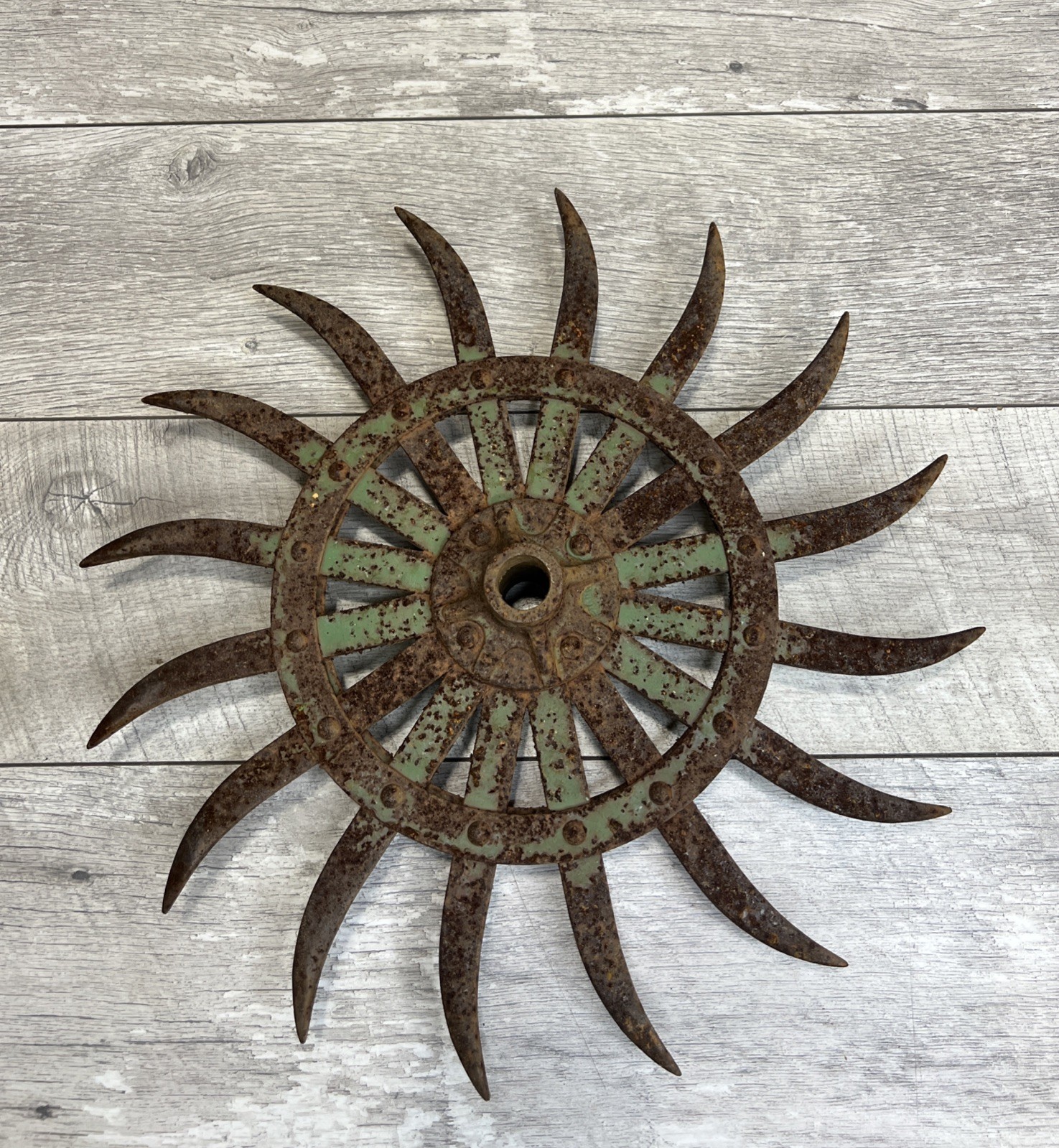 Antique Barn Farm Metal Tiller Tool Blade Large 16 Blades Rustic Industrial Art