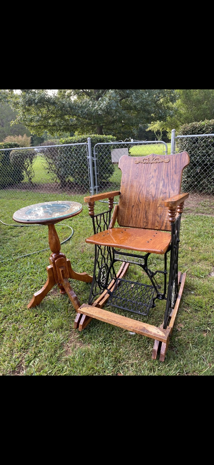 Singer Antique Treadle Base Rocking Chair Traditional Varnished Wood/Metal