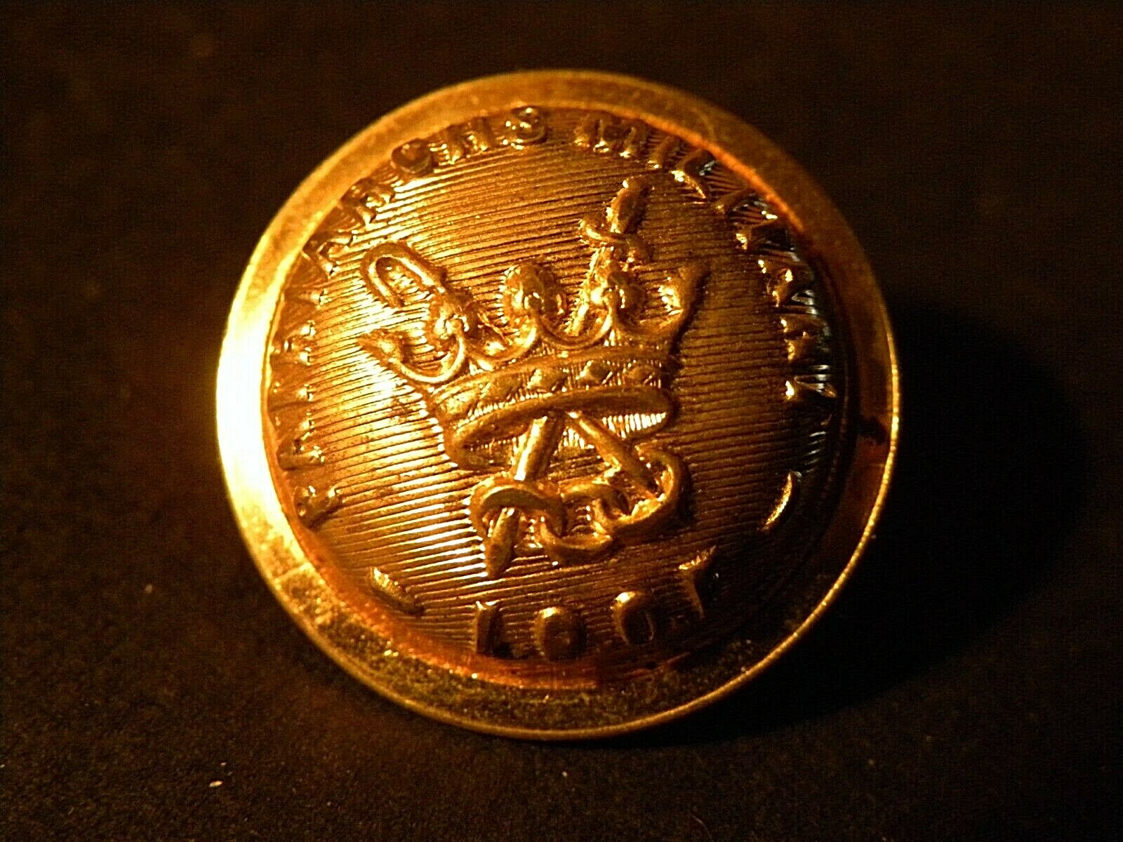 74084. Goodwins Gilt Uniform Button Odd Fellows IOOF “Patriarchs Militant”
