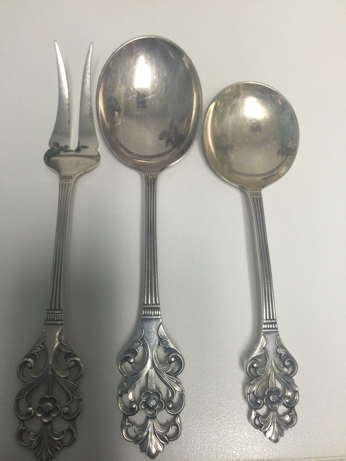 VIKING ROSE 830 SILVER 2 SERVING SPOONS AND FORK