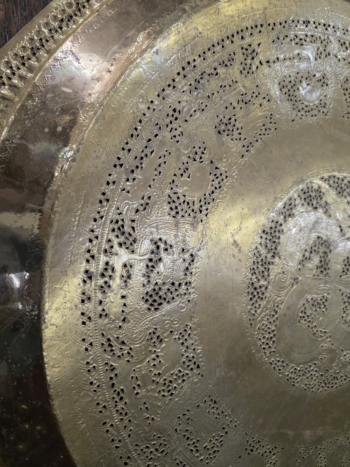 Antique Hand-engraved Large Ceylon Brass Tray octagon 30″