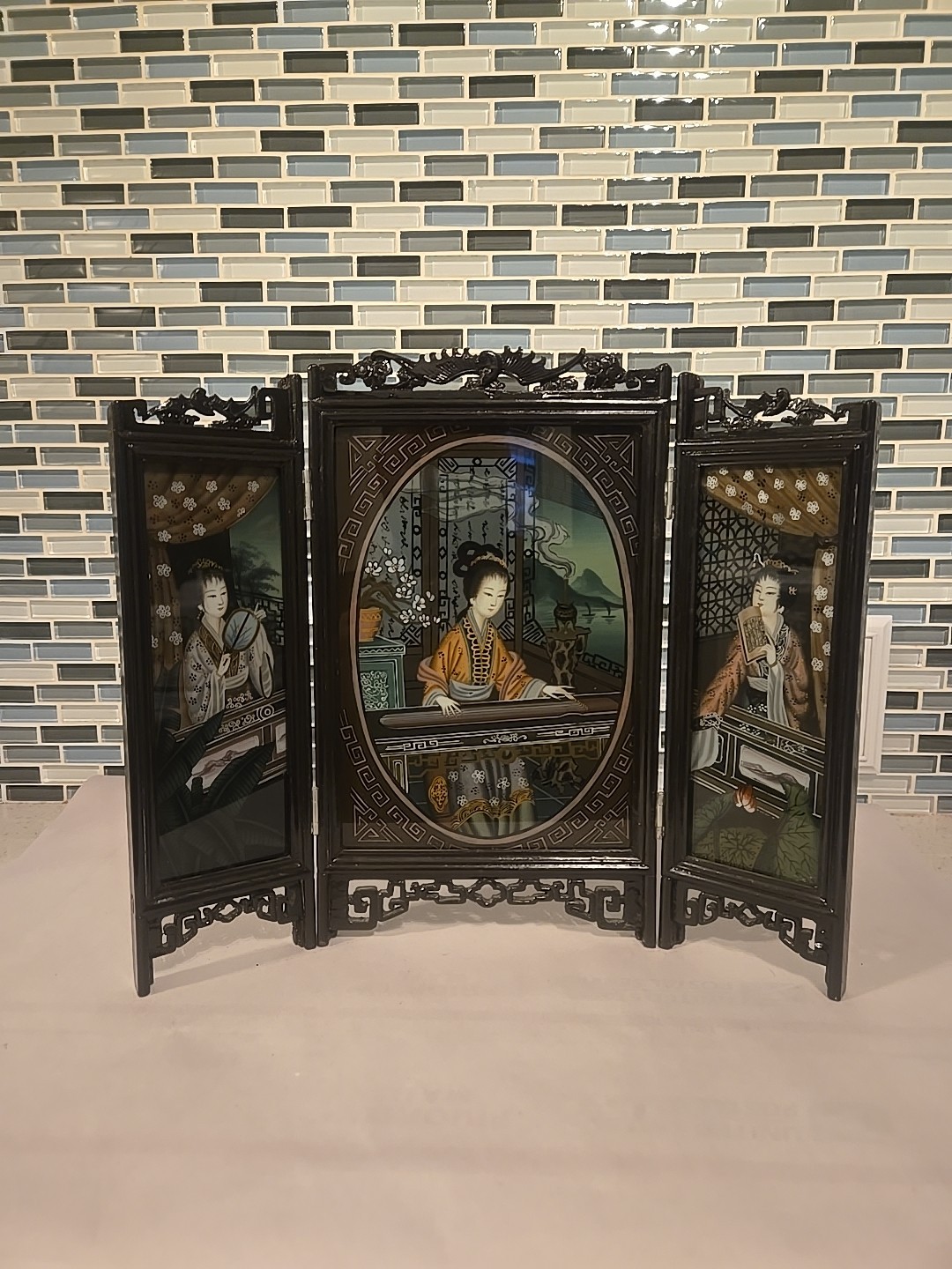 VTG Chinese Reverse Glass Hand Painted Tri Fold Table Screen Courtyard Beauties