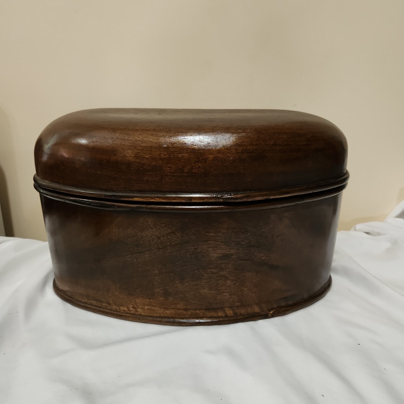 Antique Wood Pantry Box 19th Century Oval Dome Lid Appr 15″Lx8″H X8″W