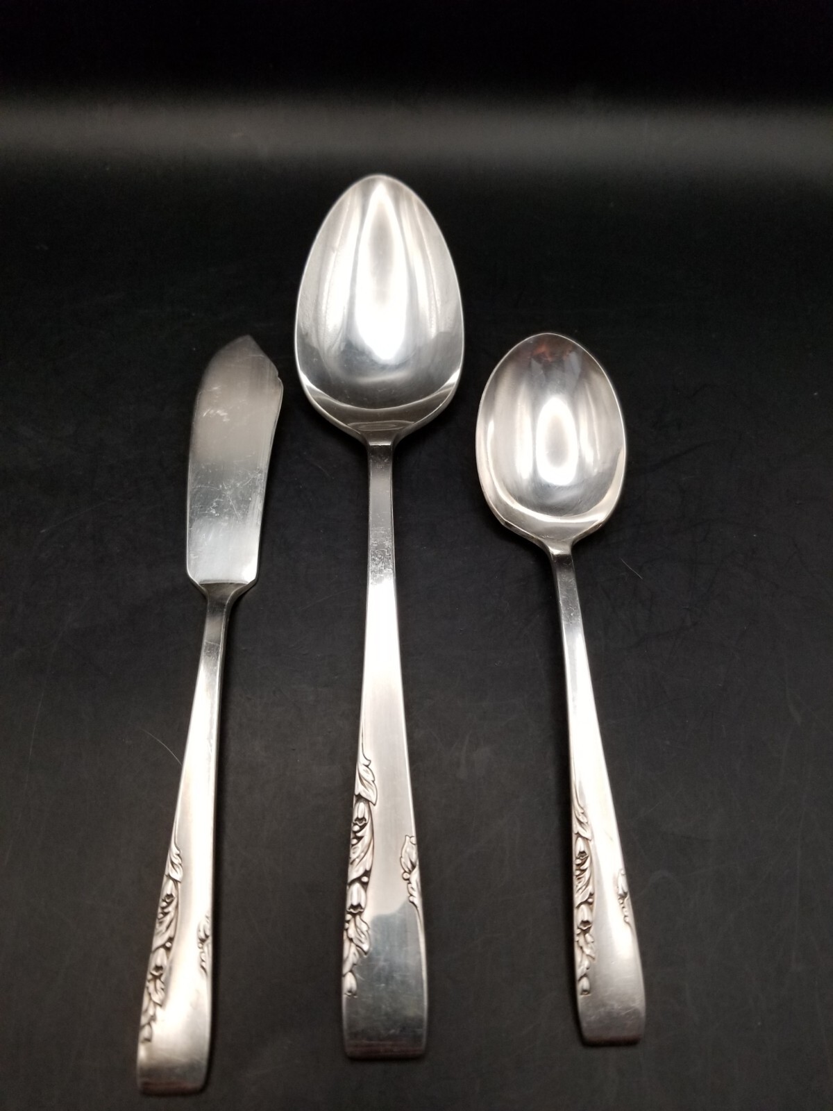 1881 Wm.Rogers Onieda proposal silverware serving spoon,butter knife ,soup spoon