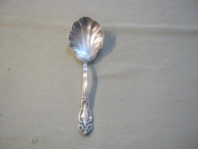 Antique Reed & Barton, Tiger Lily, 1901 Casserole / Berry Shell Serving Spoon