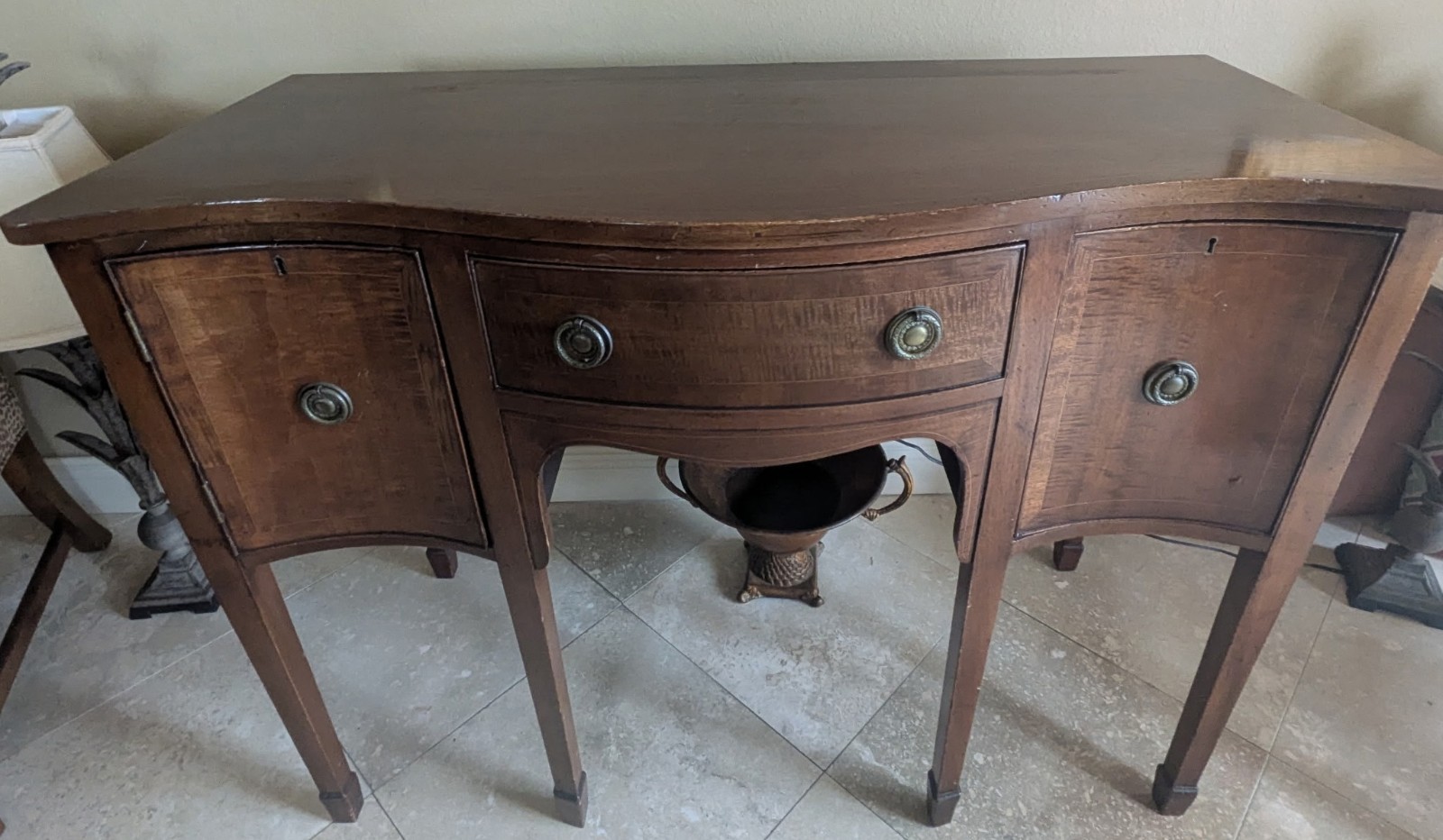 Antique Federal Mahogany Serpentine Bowfront Sideboard Buffet Table 18th Century