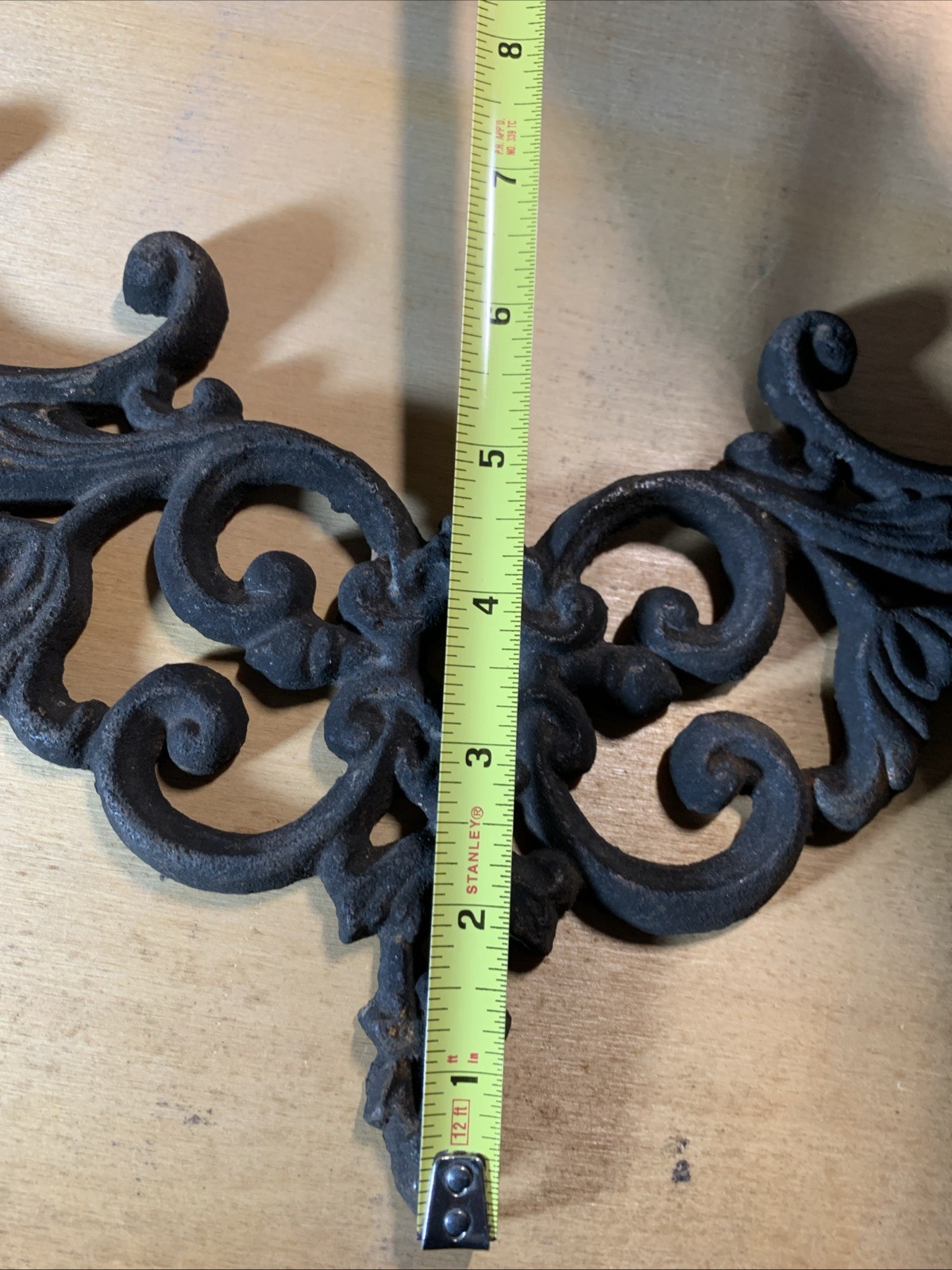 2 Vtg Rusty Cast Iron Scroll Wall Decor Pediment Architectural Accent Salvage