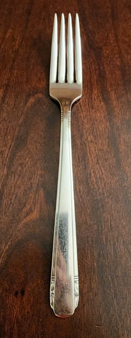 Oneida Community Tudor Plate ELAINE Silverplate 7.5″ Dinner Fork 1926 Vintage