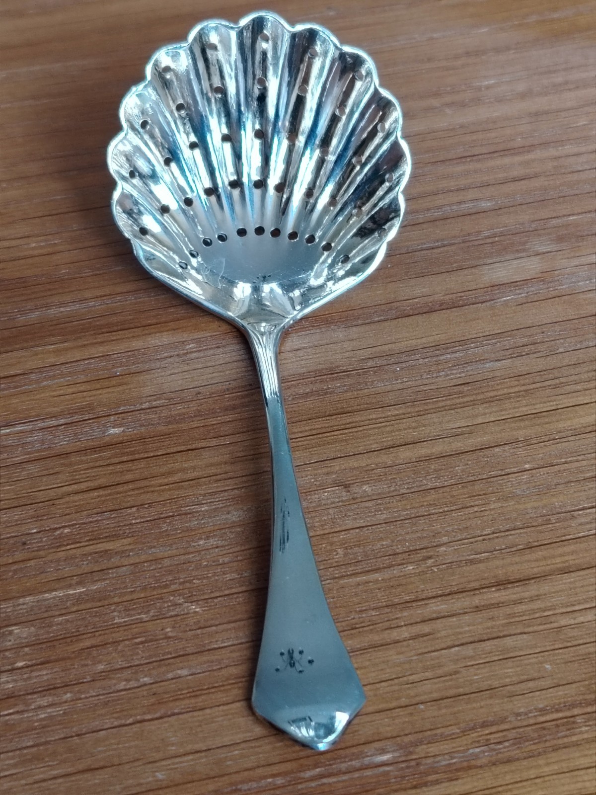 Antique Chester 19g, 925 Silver Sugar Sifter Spoon Barker Brothers 1912 HEB FEB