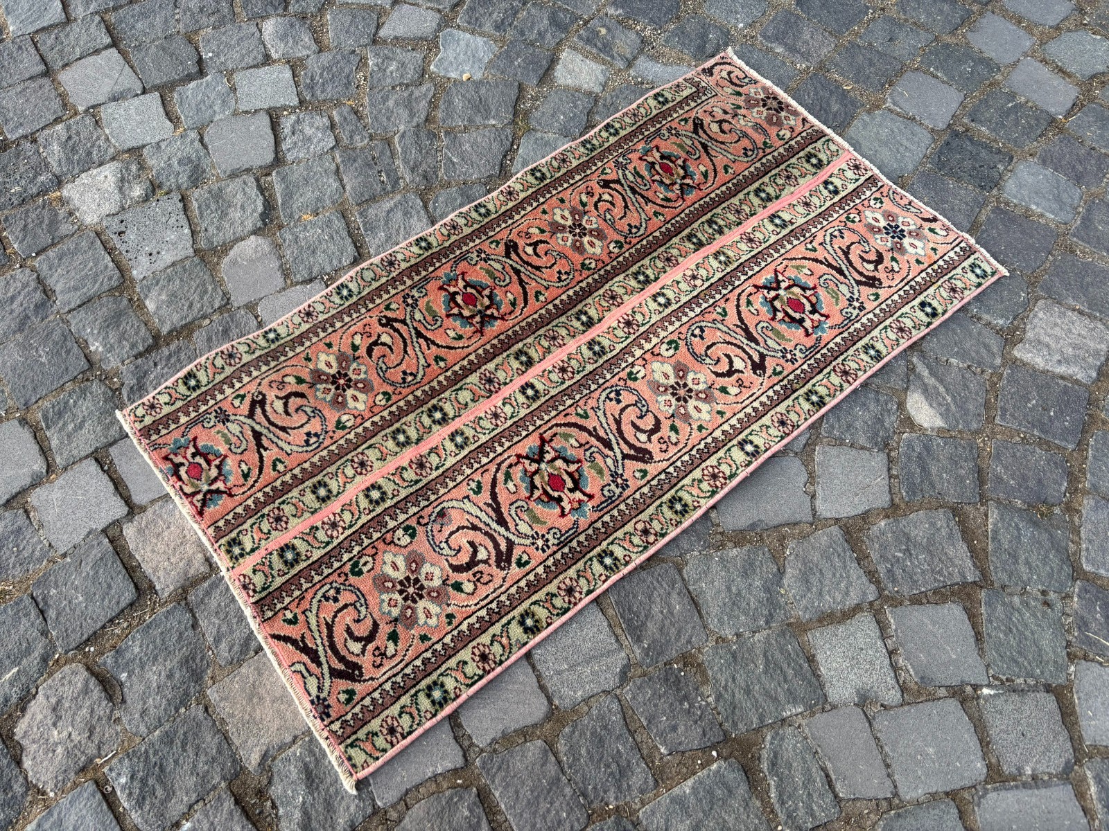Turkish Patchwork rug, Vintage rug, Handmade wool rug, Entryway rug 1,9 x 3,5 ft