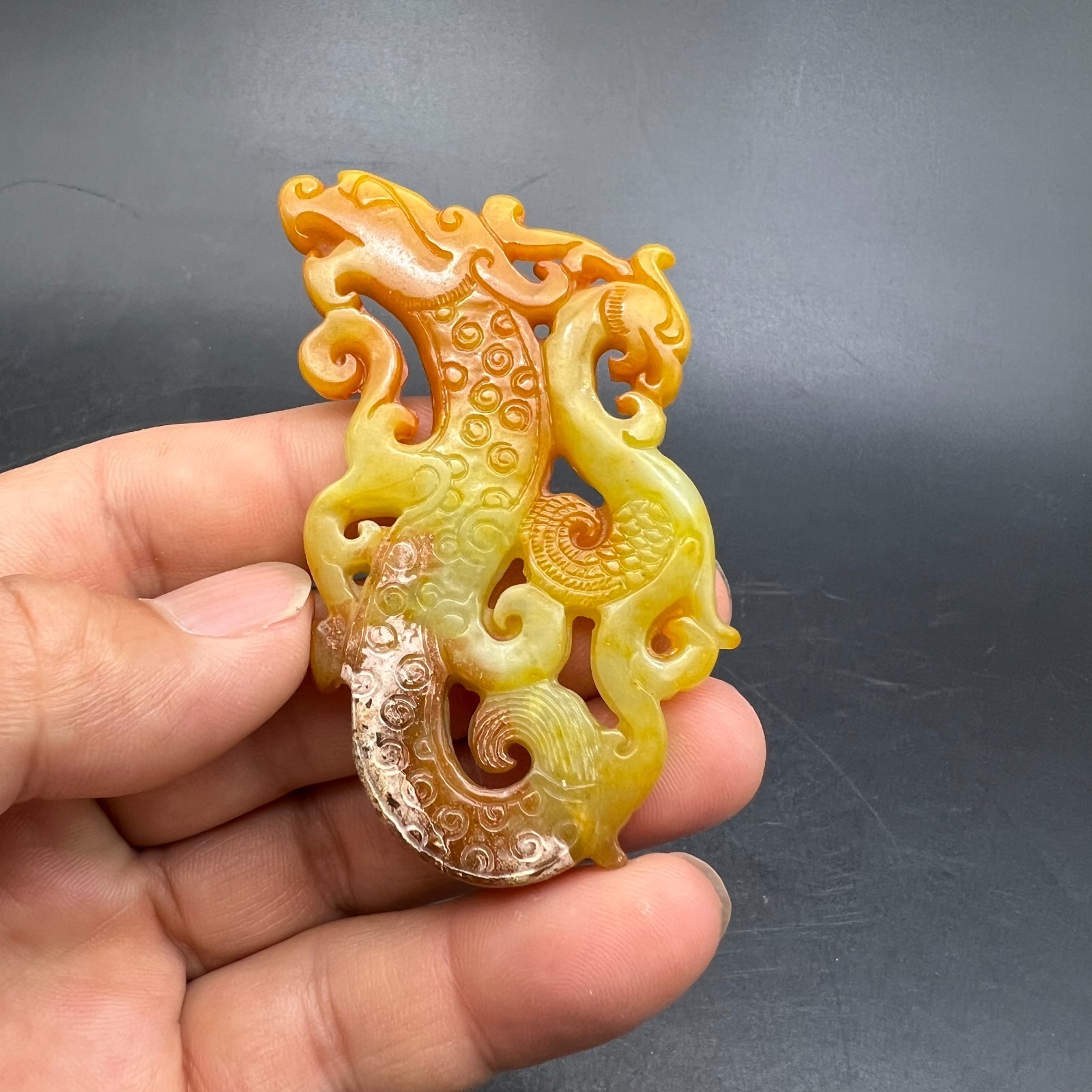 China Old Natural Jade Carved FengShui Dragon phoenix Yubi Amulet Pendant,#193