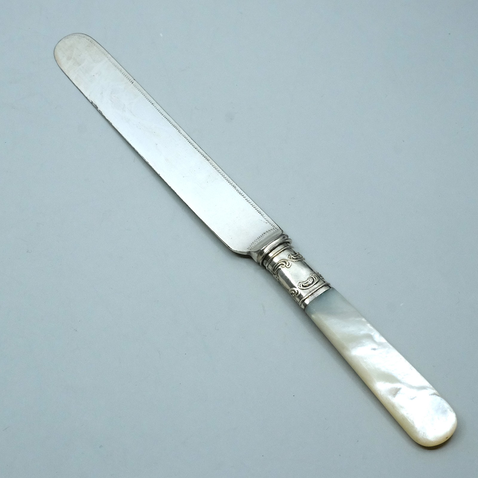 Set of 12 Silver Collared Mother of Pearl Handled Breakfast Knives ~8″
