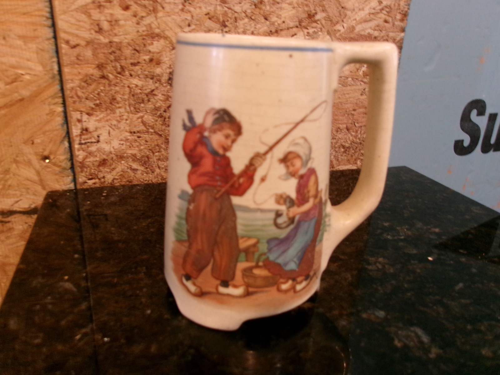 ROSEVILLE ART POTTERY ARTS AND CRAFTS DUTCH FISHING MOTIF HANDLED MUG CUP