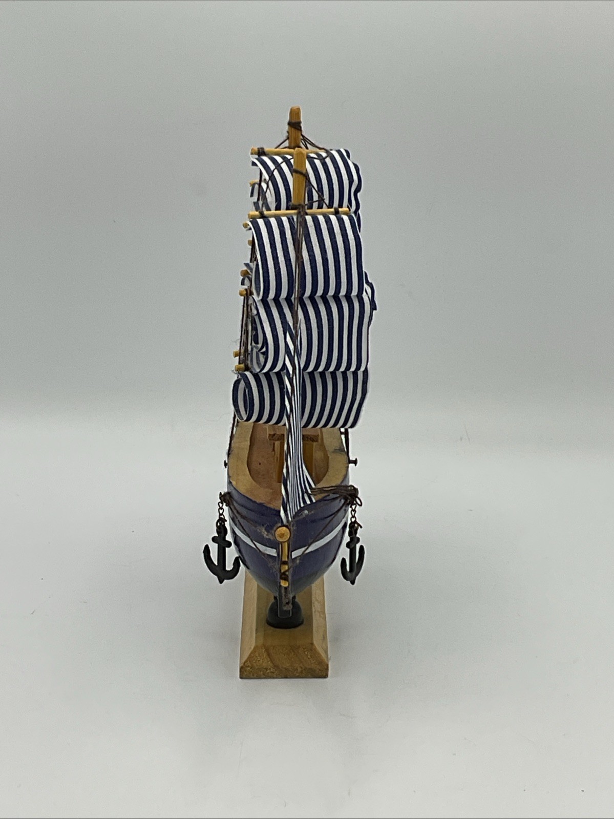 Decorative Tabletop wooden sailboat model – 7in