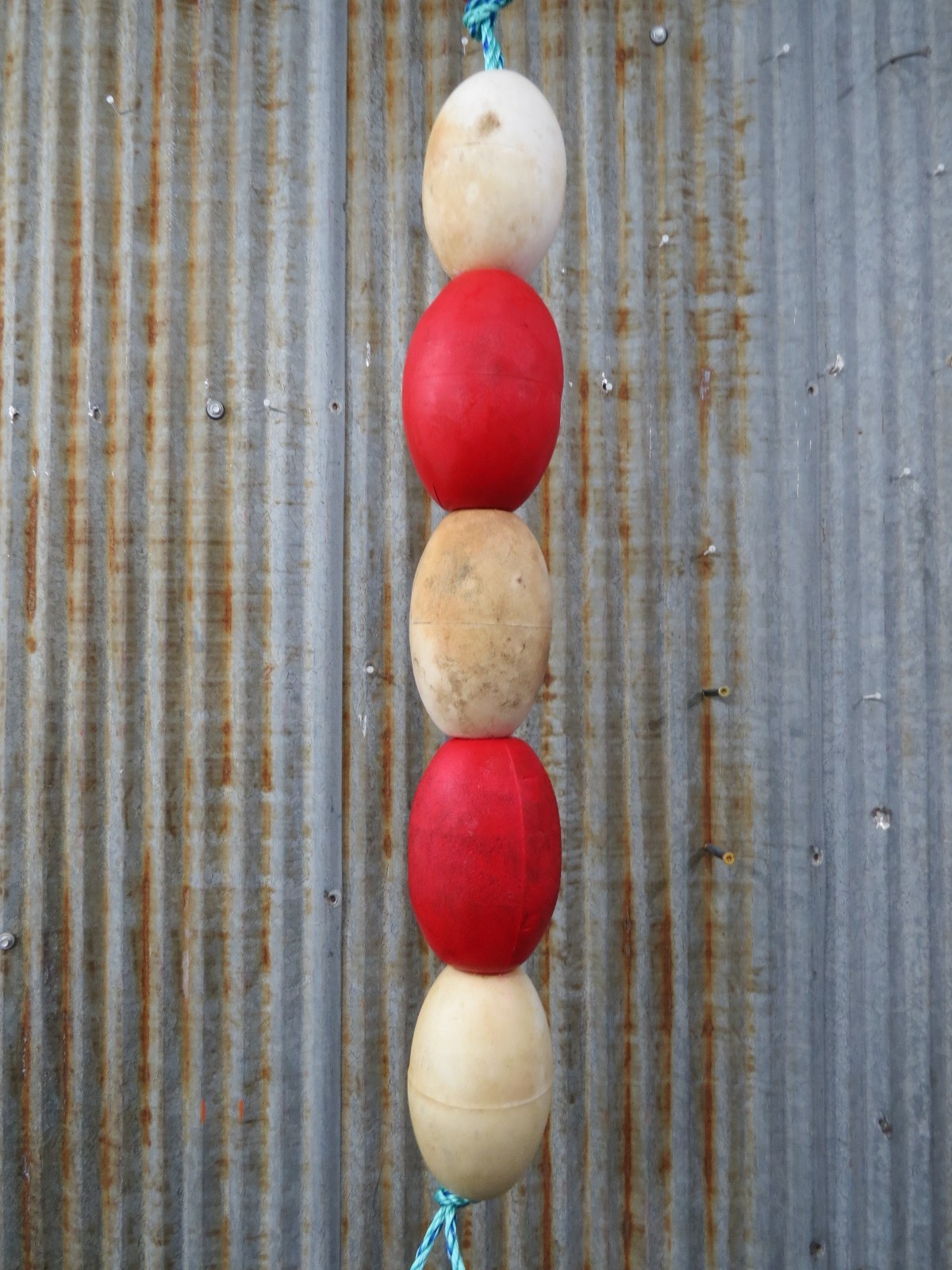 5 Old Fish Net Floats 26 Inches Long Fishing Buoys Bouys Tiki Hut Bar -(SF62)
