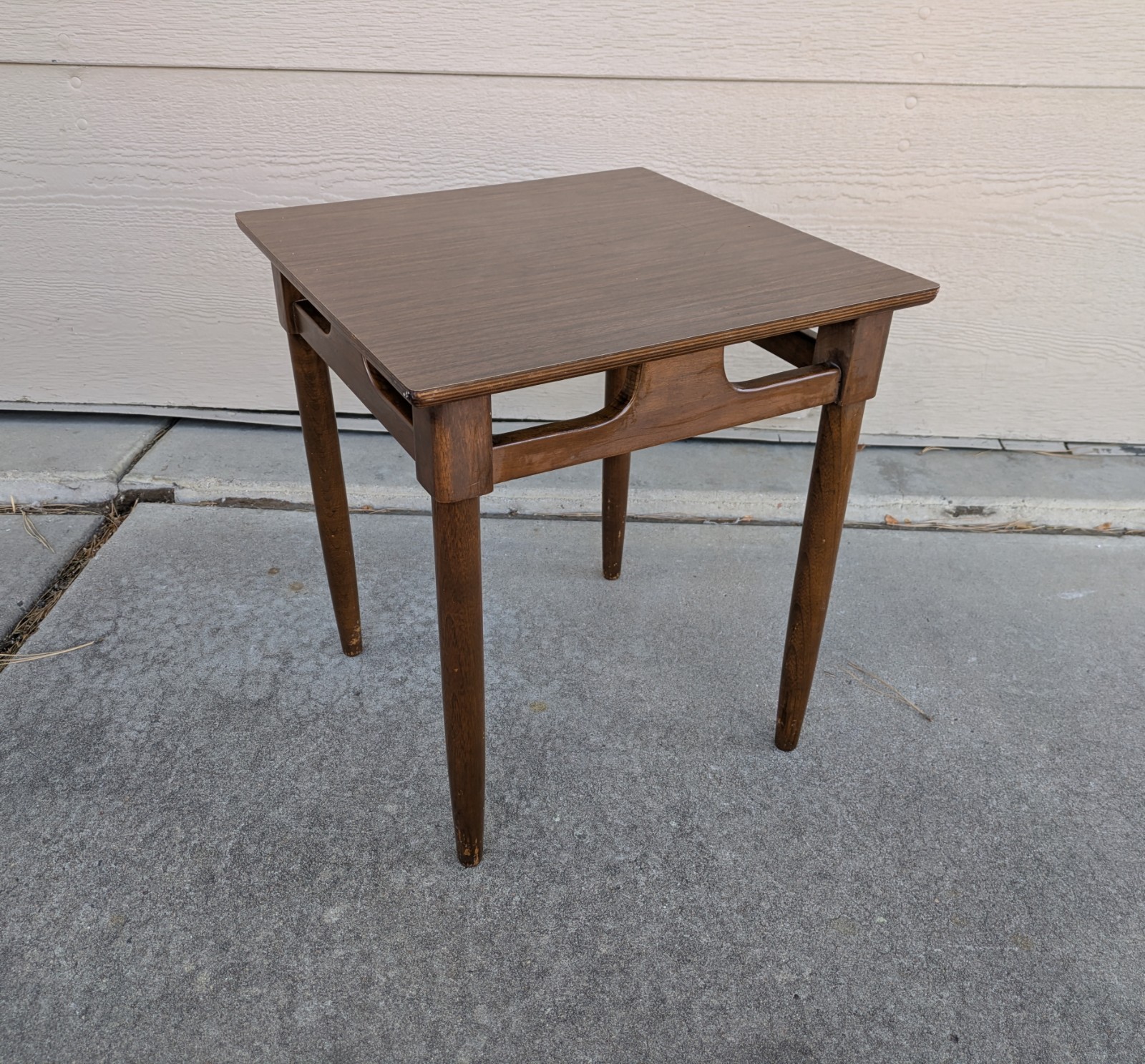Vintage Mid Century Modern Atomic Wood & Formica Square Sculptural End Table T54