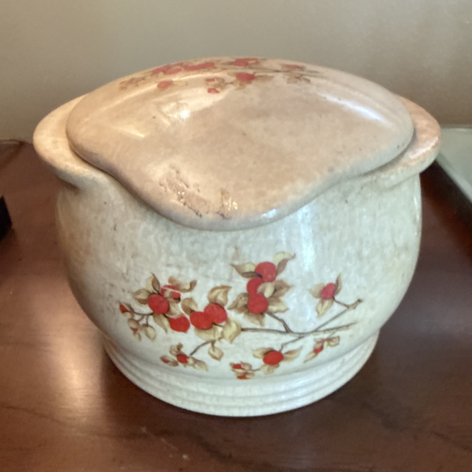 Antique Universal Pottery Oven Proof Bowl W/Lid