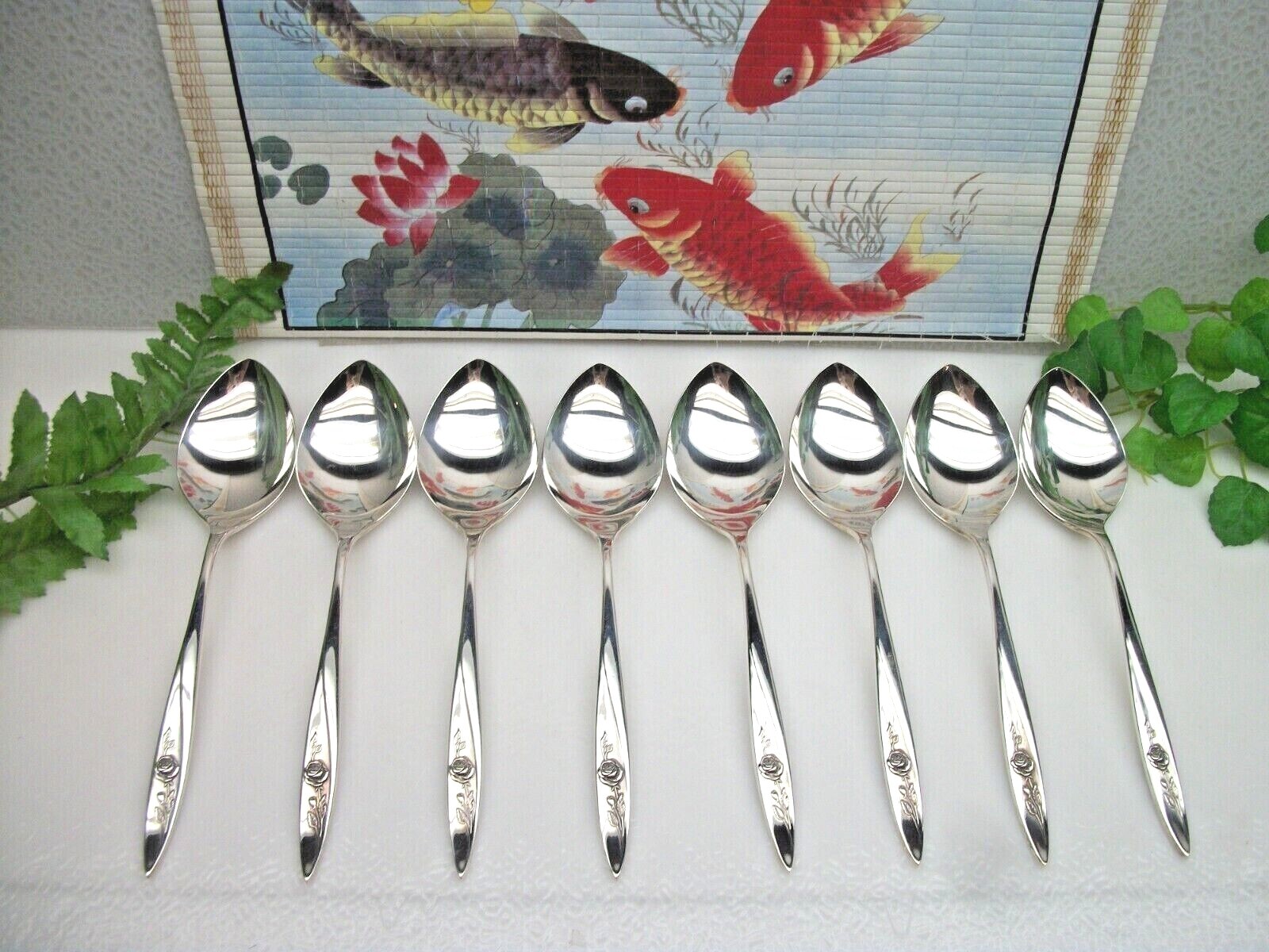8 Oneida Community Silverplate MORNING ROSE Oval Place Soup Spoons 1960