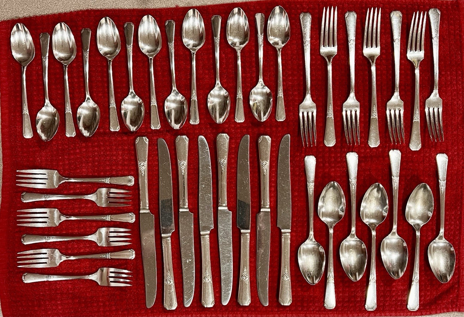 WM. A. Rogers Sectional Silverplate RIO Oneida Ltd 41 Pieces 6 Place Settings ++