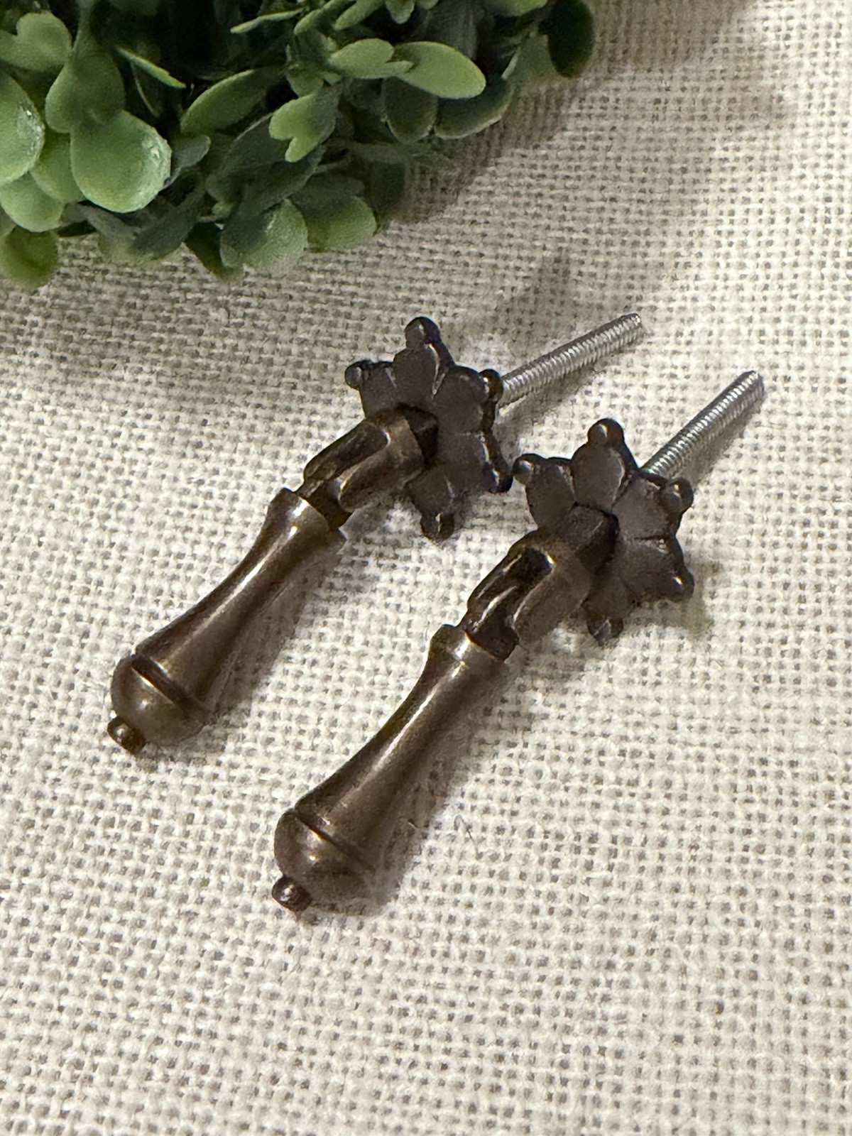 2 Antique Golden Brass Drawer Pulls Handles Teardrop Vintage Cabinet Knobs