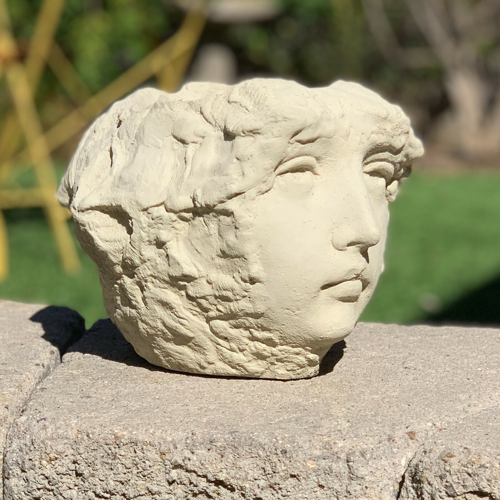 VINTAGE PIXIE MAIDEN HEAD PLANTER Concrete Outdoor Medusa Garden Flower Pot Bust