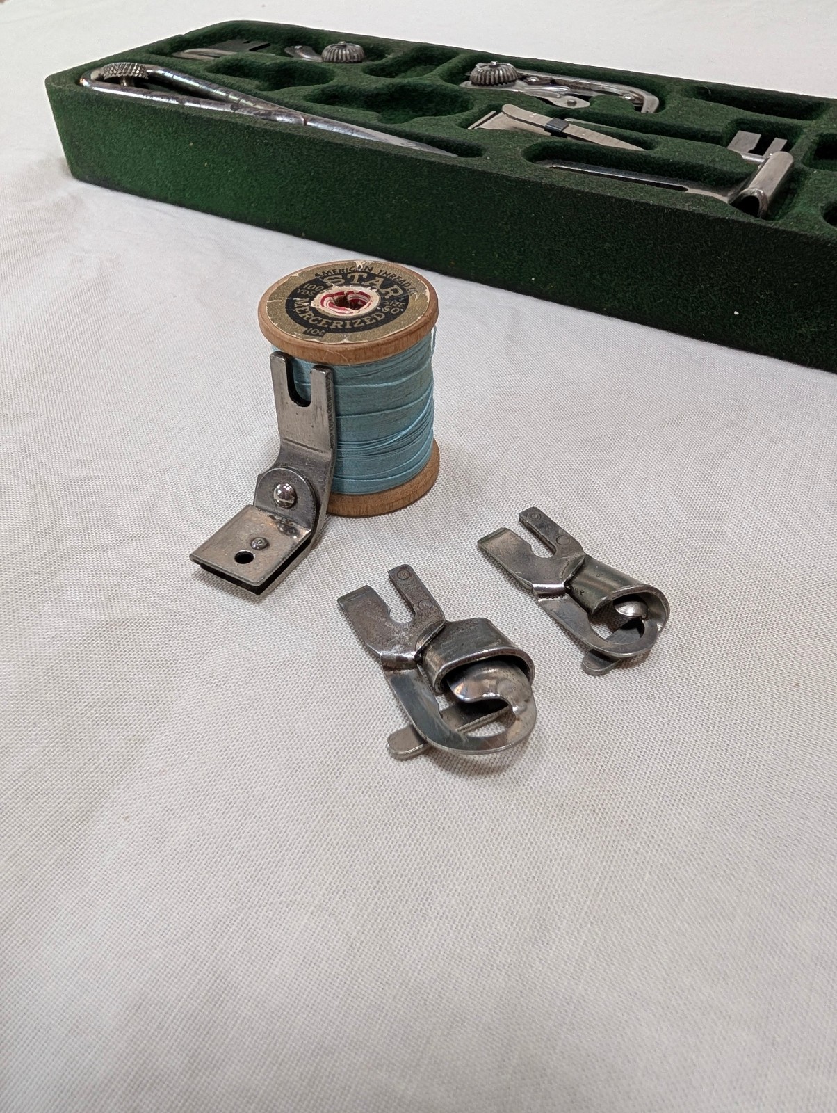 Insert Drop-in Singer Cabinet Drawer w/Early Singer 66 Attachments Accessories