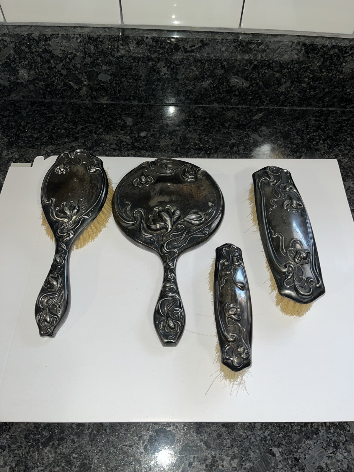 VANITY HAND MIRROR & 3 BRUSHES| ART NOUVEAU SILVERPLATE 1901