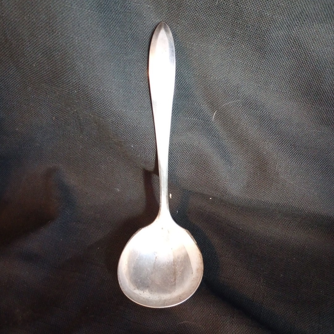 1914 COMMUNITY PLATE PATRICIAN GRAVY LADLE SPOON BEVELED BOWL Silverplate
