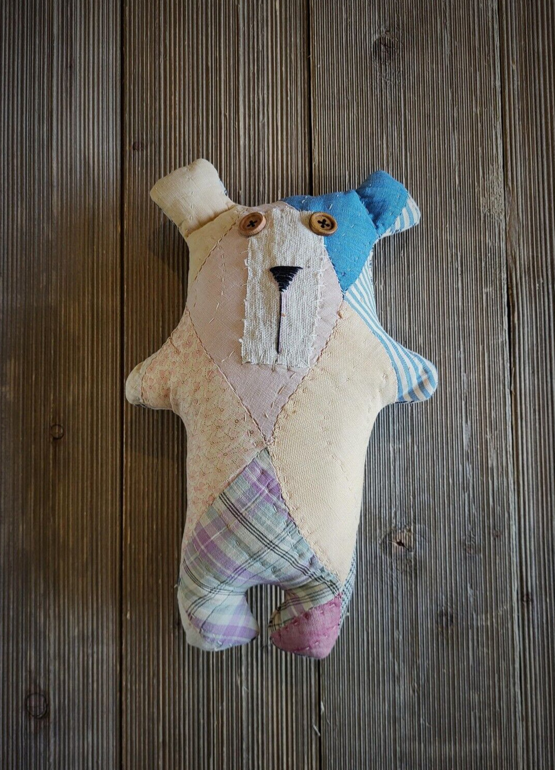 Primitive Vintage Quilt Bear, handmade primitive bear, Vintage quilts