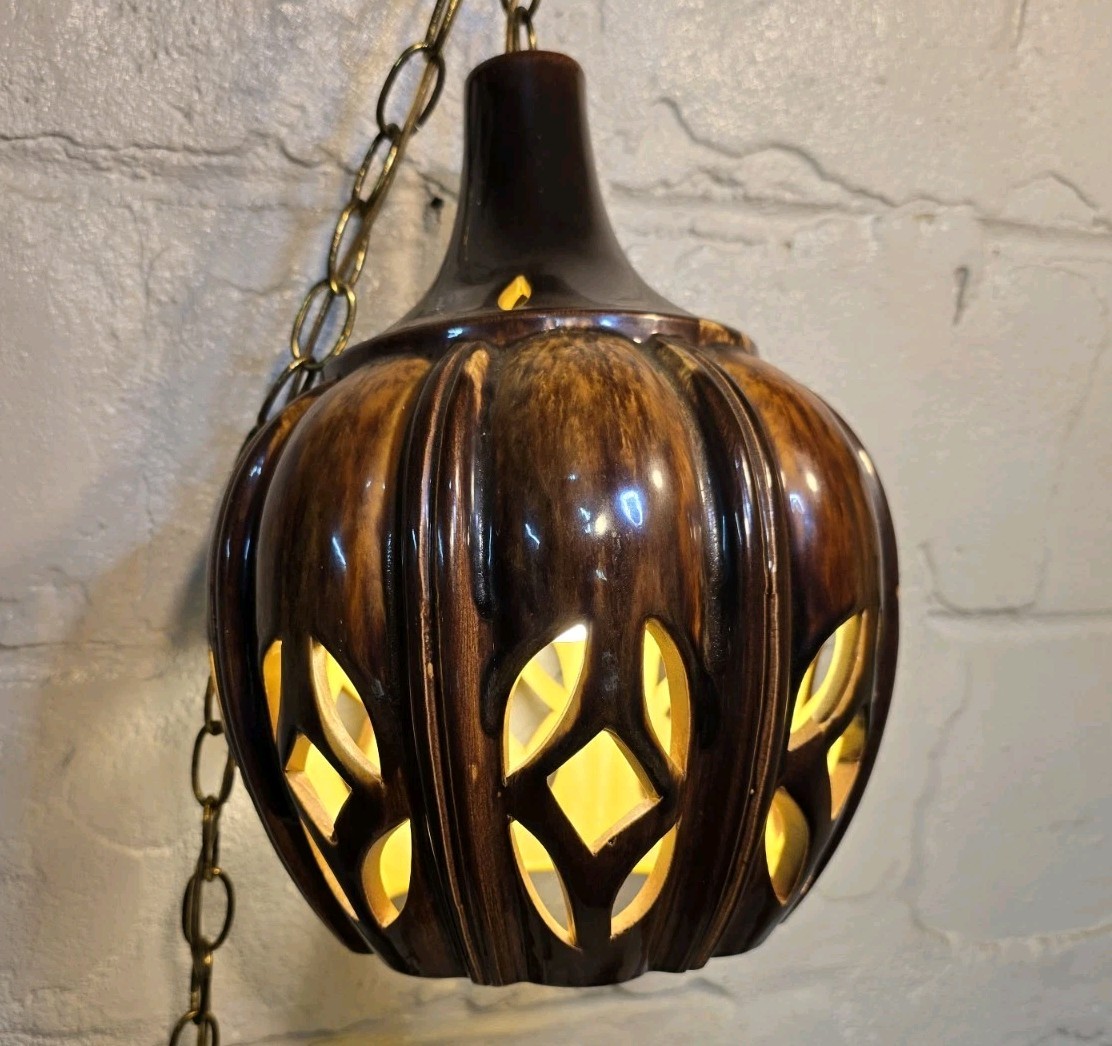 VTG 1960’s MCM Hanging Ceramic Tear Drop Swag Light Fixture Old Lamp Chain