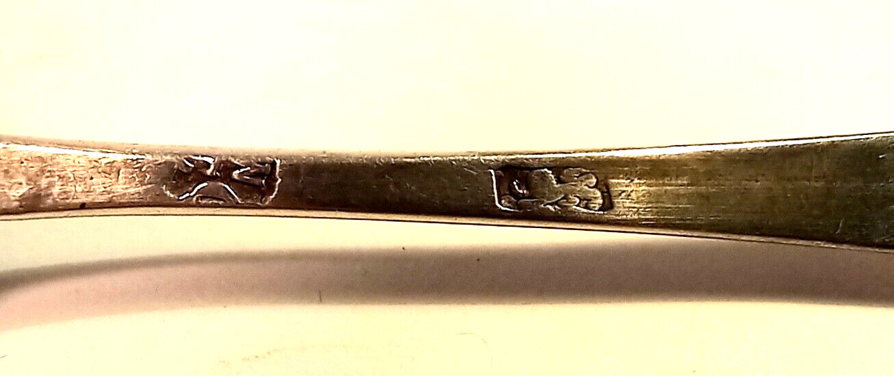 Antique 18th century hallmarked silver teaspoon – 12 grams