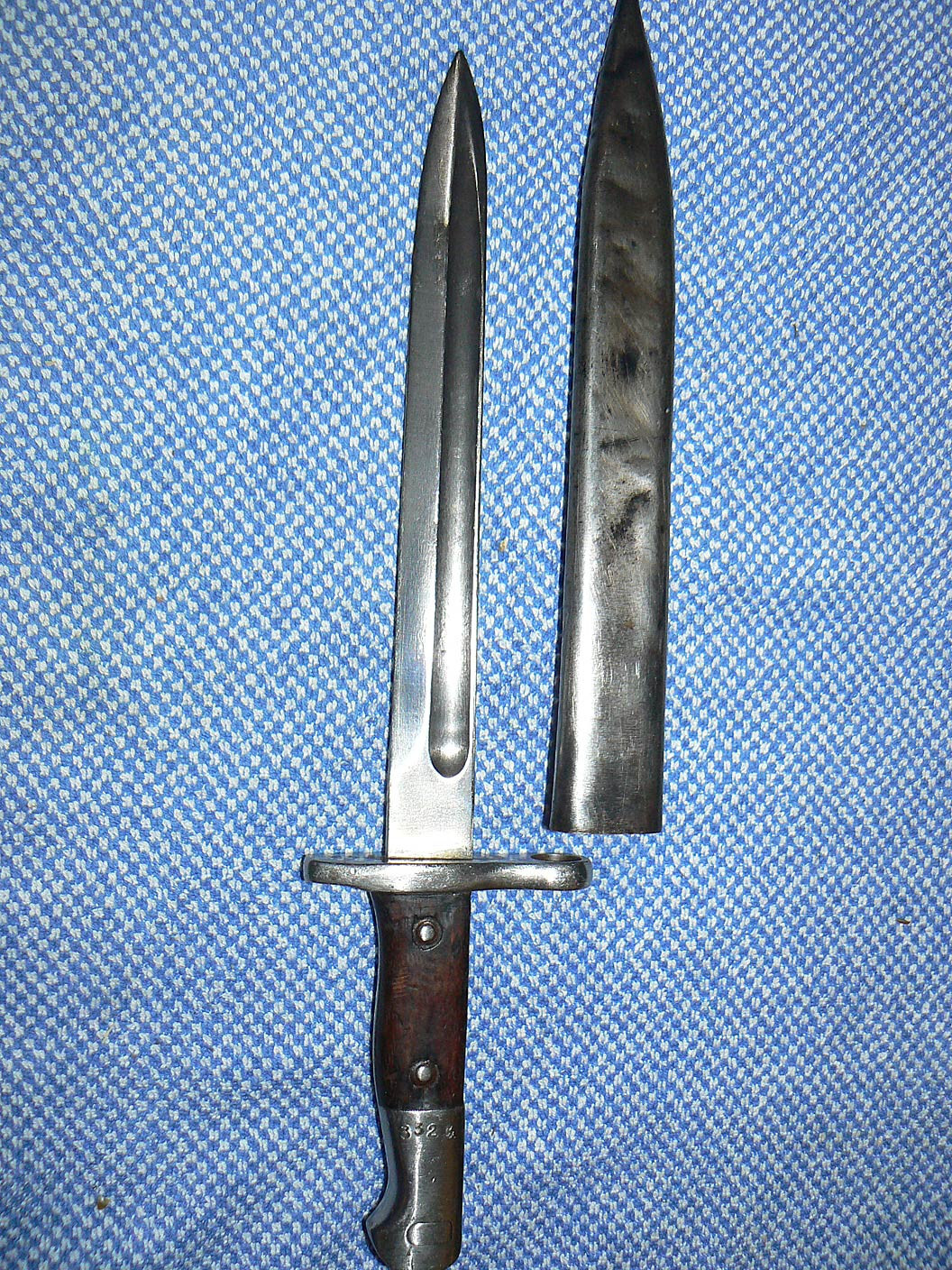 Vintage WWI-Era Bayonet with Metal Scabbard – Possibly Turkish