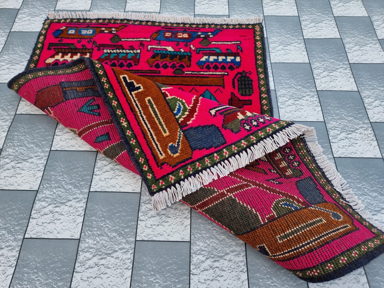 Style Ak 47 Handmade Vintage Afghan War Rug Knotted Rug Home decor Rug