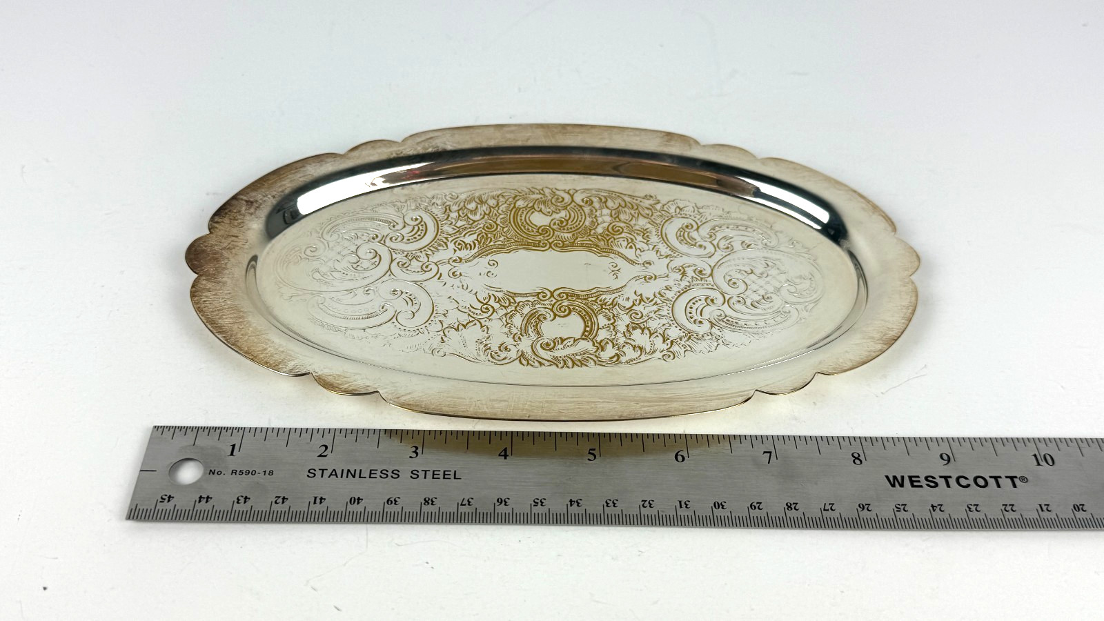 Sheridan Silver Co. Vintage Silverplate Serving Tray, Oval shape, 9.5in