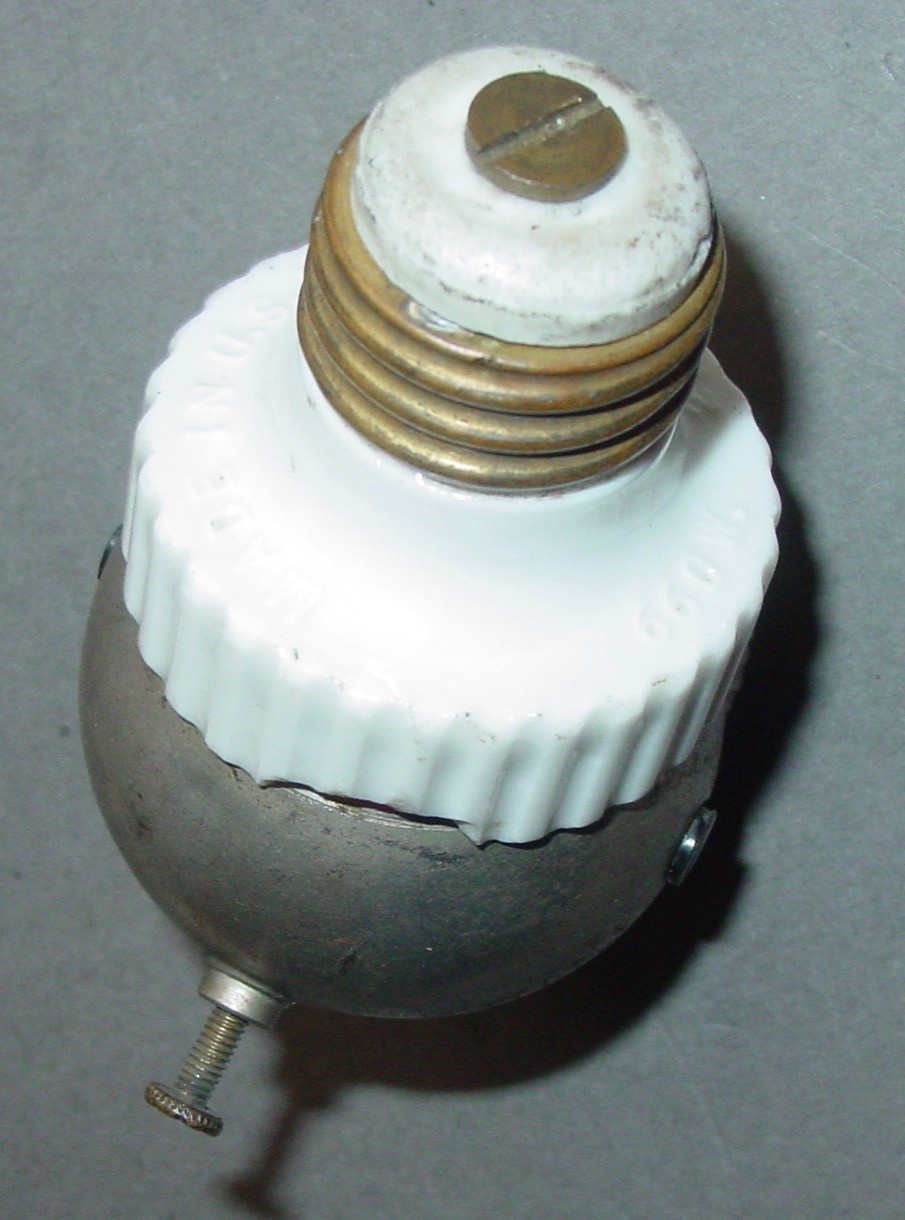 Vintage Angled Eyeball Swivel Unit Light Fixture Socket Adapter Bryant USA