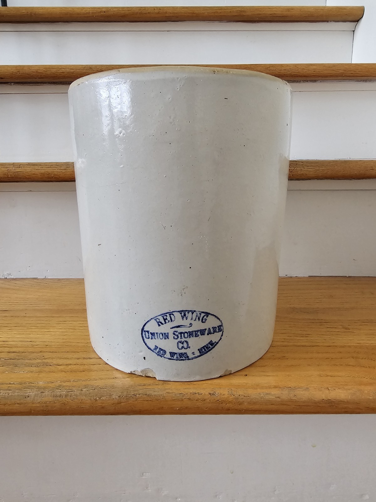 Red Wing Stoneware Crock Eureka Feeder Chicken Poultry Ski Oval 2 Gallon