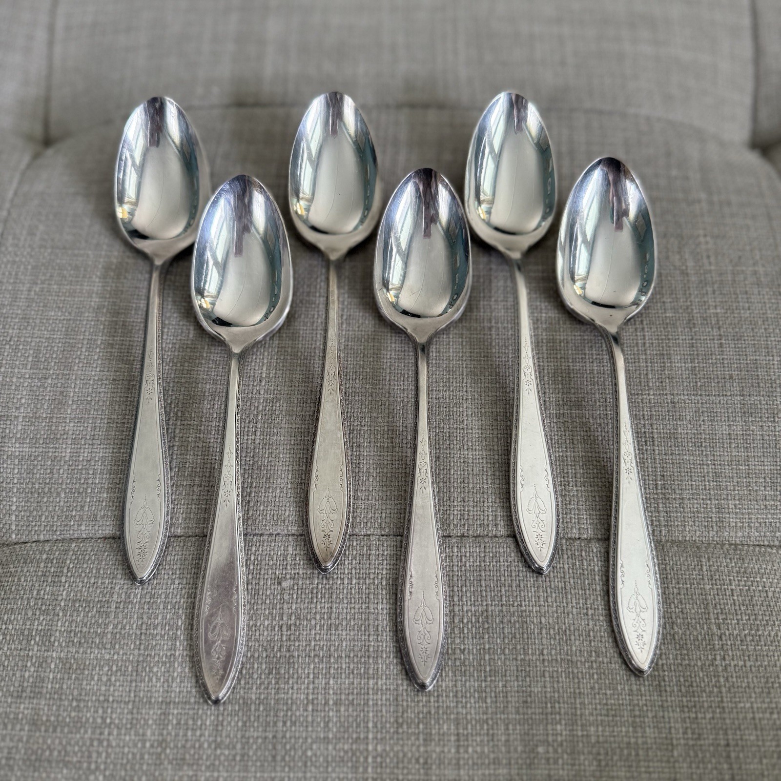 1847 Rogers Brothers Argosy Silver Plated 1926 Teaspoons – 6 Pieces