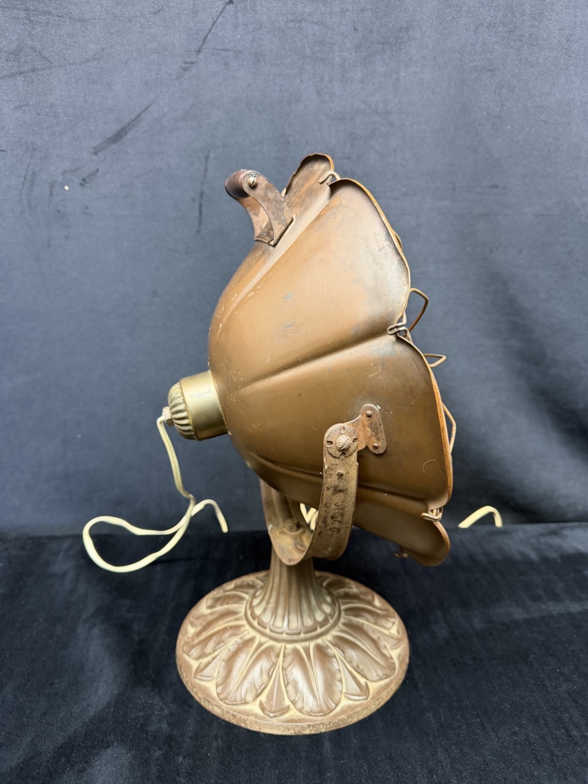 Universal Landers Frary Clark Brooder Heater Copper Heat Lamp 1922 Antique Lamp