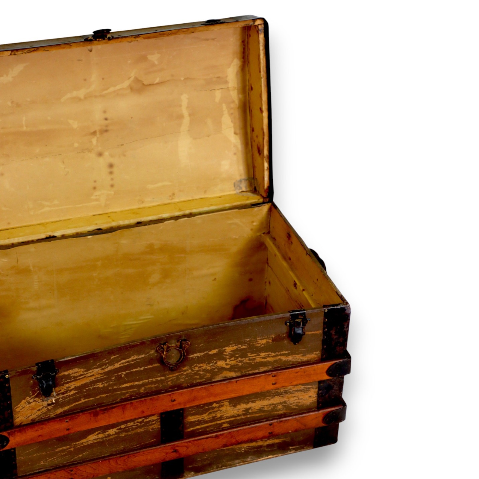 Flat Top Brown Canvas Steamer Trunk Coffee Table 33x21x19 Antique 1900’s