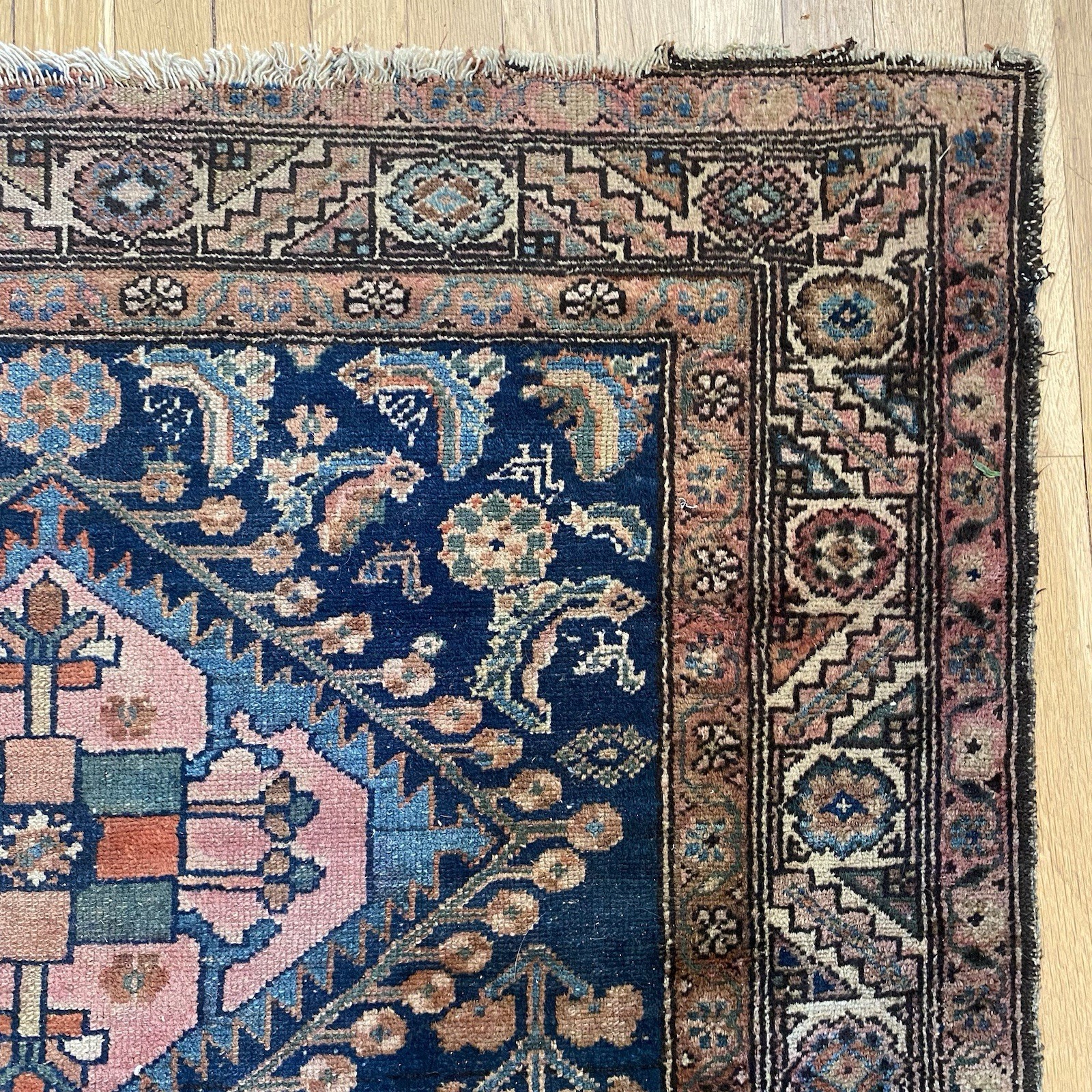 Vintage Rug 3′ 10 x 6′ 3 Blue Farmhouse Hand Knotted Oriental Rug